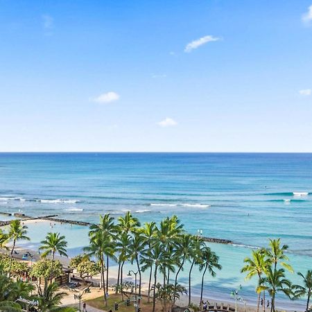Luxury Oceanfront 2 Bedroom Apartment At Waikiki Beach Tower Honolulu Bagian luar foto