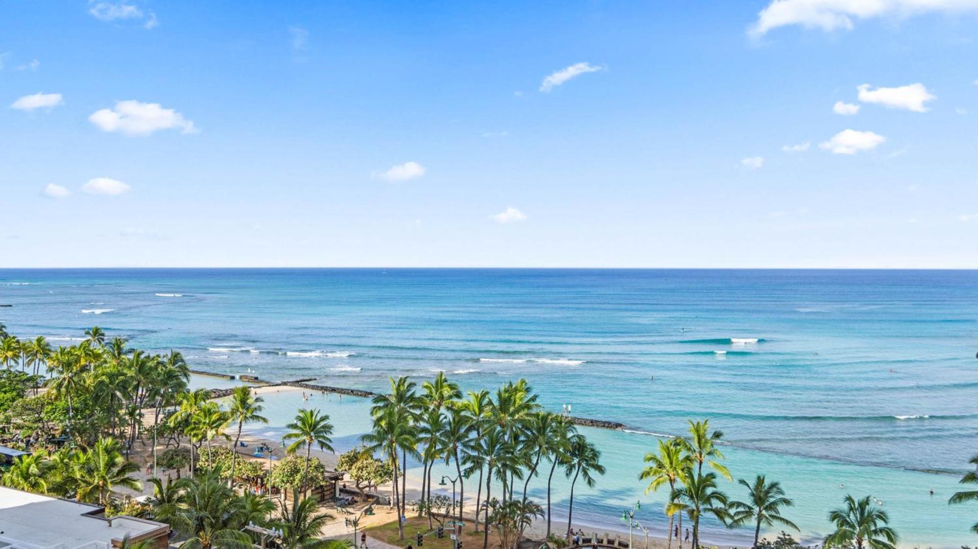 Luxury Oceanfront 2 Bedroom Apartment At Waikiki Beach Tower Honolulu Bagian luar foto
